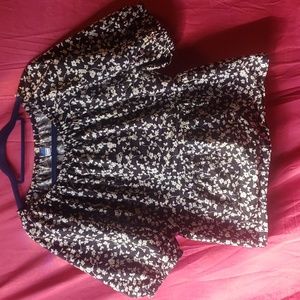 Old navy womans floral shirt